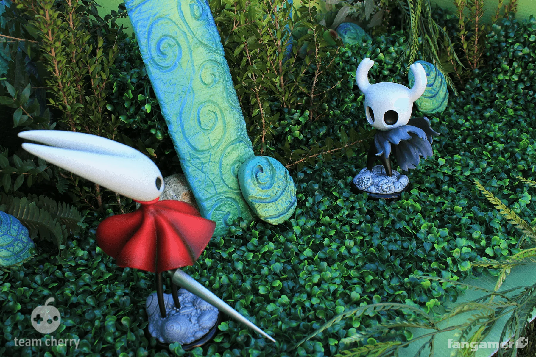 Hornet Resin Statue - Image 17