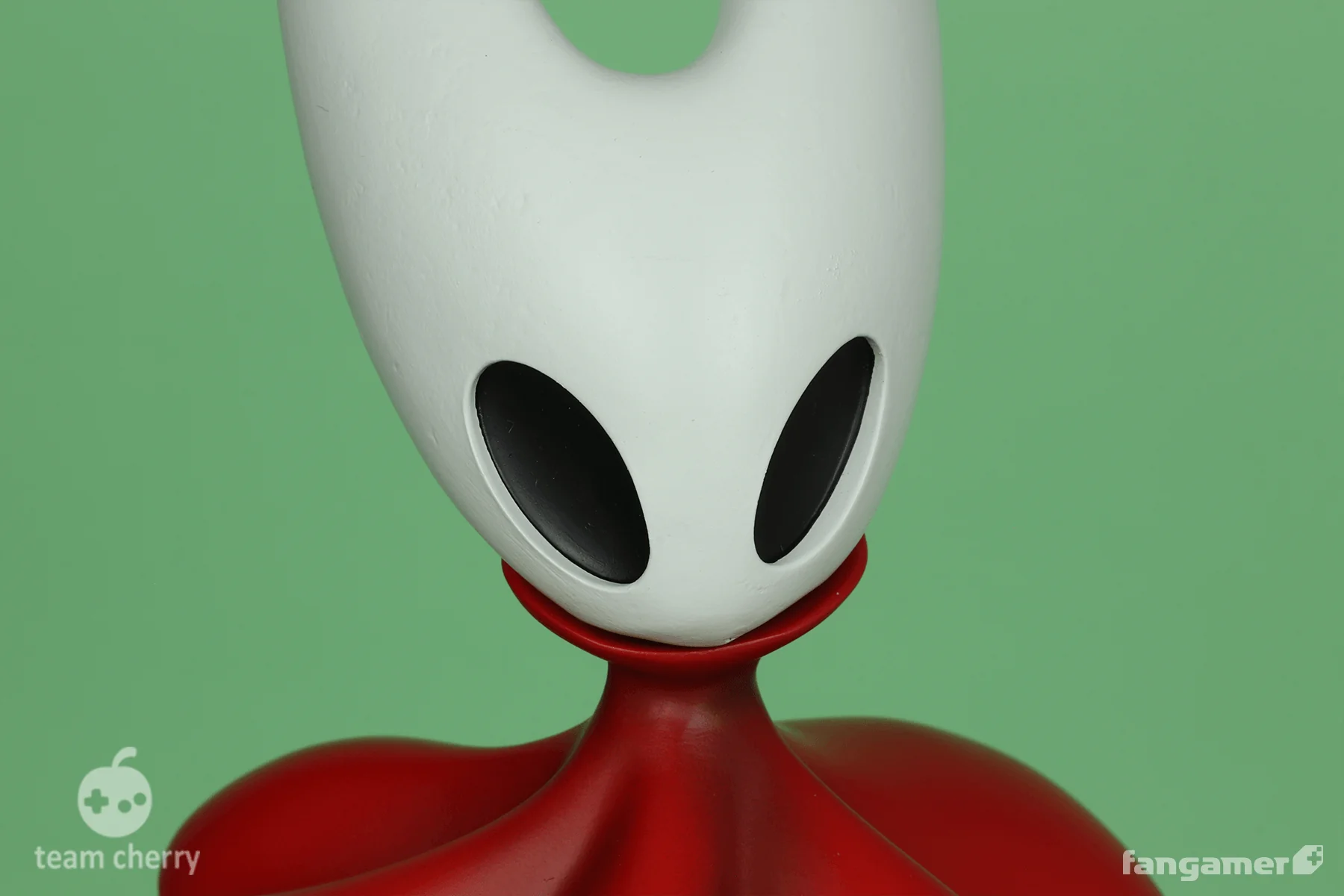 Hornet Resin Statue - Image 9